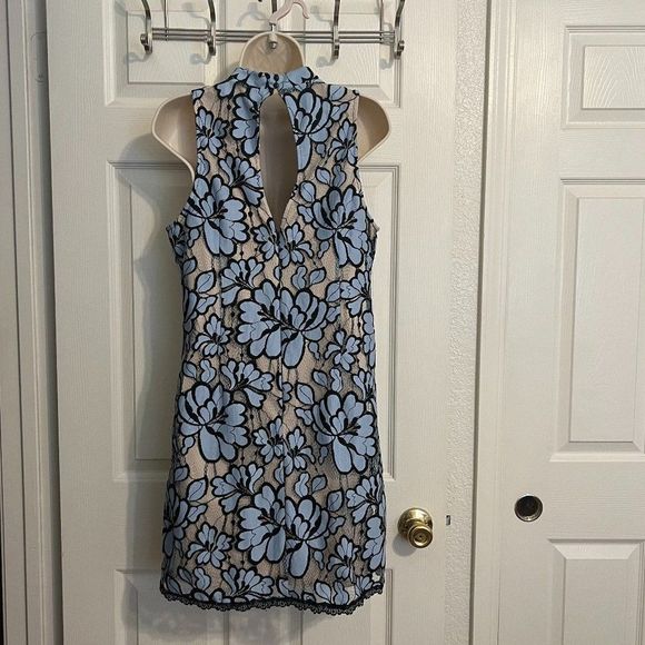 Plenty by Tracy Reese Floral Lace Dress in Black and Blue - Picture 5 of 8